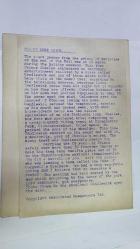 KRAL III. CHARLES'IN (CHARLES PHILIP ARTHUR GEORGE) ORİJİNAL 2'Lİ FOTOĞRAF SETİ - ORIGINAL (2) PHOTOGRAPH OF CHARLES III, (CHARLES PHILIP ARTHUR GEORGE) - 20 x 15 cm EBADINDA -MALL'UN SONUNDAKİ ÇEŞİTLİLİK SARAYININ SARAY SOYTARISI, TATİL HAFTASONU BOYUNCA YİNE İŞ BAŞINDAYDI. FOTOĞRAFTA GÖRÜLDÜĞÜ GİBİ: KRALİYET TARZINDA TAM İSABET: PRENS CHARLES, YÜZÜ YARIŞ PİSTİNDEN SIÇRAYAN ÇAMURLA KAPLI HALDE, ÇAMUR DENİZİNDE SAĞLAM ADIMLI ATI CANDLEWİCK'E ÖDÜLÜNÜ VERİYOR. - (THE COURT JESTER FROM THE PALACE OF VERIETIES AT THE END OF THE MALL WAS AT IT AGAIN DURING THE HOLIDAY WEEKEND. PHOTO SHOWS. ON THE NOSE ROYAL-STYLE: PRINCE CHARLES HIS FACE SPLATTERED BY DIRT FROM THE COURSE OFFERS HIS MOUNT, CANDLEWICK, A REWARD FOR SURE-FOOTEDNESS IN A SEA OF MUD.) - ÖZEL ARŞİV