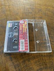 NİL KARAİBRAHİMGİL - NİL FM - KASET