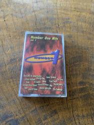 NUMBER ONE HITS VOL.1 - KASET