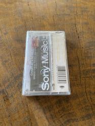 CHANTAL - KREVIAZUK - UNDER THESE ROCKS AND STONES - KASET (JELATİNİNDE)