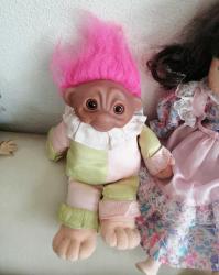 2 ADET TROLL KARAKTER BEBEK, YÜZÜ VİNİL GÖVDE DOLGULU BEZ BEBEKLER BOY