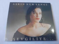 AŞKIN NUR YENGİ SEVGİLİYE  CD JELATİNLİ
