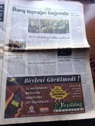 Zaman Gazetesi - Turkish Newspaper - 9 Şubat 2000 - PKK ve Hizbullah sonrası için yeniden yapılanma hamlesi başladı - insan hakları örgütünden suçlama Çeçenistan'da sivil katliam yapılıyor - Almanya'daki dava Metin Kaplan olay çıkardı - Ahmet Kaya Türkçe küfür eden polislerimizi bile özledim dedi fotoğraf - Hizbullahı arşiv çökertecek - Danıştay'dan Merve Safa Kavakçı'ya ret - depremzedenin feryadı - Kuzey Irak eyaletleşiyor - Avrupa Birliği Türkiye'den memnun - dışarıdakiler yazan Eyüp Can Yazı Dizisi - Süleyman Demirel patates inceledi - Abdullah Gül'e karşı Numan Kurtulmuş - Cengiz Çandar benim şehirlerim - Bornova'da çarşı pazar açıldı fotoğraf - Tema vakfı başkanı Hayrettin Karaca doğulu gençlere barış toprağın bağrında dedi fotoğraf - Hakan Şükür'e övgü - Beşiktaş pusuya yattı - Trabzonspor teknik direktörü Giray Bulak Arif Erdem emek hırsızı dedi - Ülker coachu Murat Didin Cibona'yı patlatırız - Fenerbahçe'de başkanlık için hazırlanan Vefa Küçük iddialı geliyor - Aziz Yıldırım