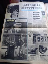 Yeni Asır Sarmaşık Gazetesi - Turkish Newspaper - 19 Şubat 1972 - tiyatro sevgisi daha ağır bastı Müjdat Gezen ve İlhan Daner yuvaya döndü Fotoğraf - Seher Şeniz daha Konak meydanını bile görmedi Fotoğrafı - Ayben Erman çillerim benim her şeyim diyor Fotoğrafı - Jackie Onassis bir fotoğrafçı yüzünden mahkemede 2 saat ifade verdi - Bahar Erdeniz'in kaprislerinden bıkan menajeri Yılmaz Koç şimdi yeni bir yıldız yaratacağım diyor Fotoğrafı - Cüneyt Arkın burdur'da deprem ile ilgili film çekiyor - Fatma Girik Fotoğrafı - Landru ve cinayetleri - hırsız oynayanlar Cüneyt Algür Suna Sunay Zeki Tüney Özcan Bilge Talat Gözbak Sabahat Işık Foto Roman - Ersen Pop Folk'u anlatıyor - Ege'de haftanın plakları - My Boy Richard Harris söylüyor - kederli yıllar oynayanlar Meliha Şoray Eyüp Uyanıkoğlu Mehmet Özekit Nazlı Ece Ferda Büyükgüneş Foto Roman - futbolda siyah tehlike - 8 Afrika ülkesi Avrupa'da boy göstermek için kıyasıya mücadeleye girişti - John Miller futbol topu dikerek milyoner oldu foto