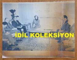 TÜRKİYE CUMHURİYETİ ESKİ BAŞBAKANI TANSU ÇİLLER'İN AJANS-BASIN FOTOĞRAFI (KAĞIT BASKI) - 21 x 17 cm EBADINDA - TANSU ÇİLLER