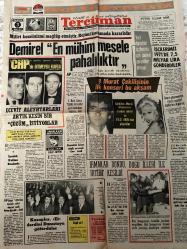TERCÜMAN GAZETESİ - DOĞUM GÜNÜ HEDİYESİ (TURKISH NEWSPAPPER) - 3 OCAK 1972  - SADECE TEK YAPRAKTIR-Süleyman Demirel-Bülent Ecevit-Kemal Satır-Kemal Demir-Necdet Uğur-Yılmaz Güney-Filiz Akın-Ali Naci Erdem-Yavuz Donat-Yaşar Güngör-Kemal Ilıcak-Ulvi Yenal-Prof Dr Yücel Savaş-Rauf Tamer-Zeki Müren-Millet komünizmi mağlup etmiştir Rejimi korumada kararlıdır-Demirel En mühim mesele pahalılıktır-CHP’de bitmeyen kavga-Ecevit aleyhtarları artık kesin bir çözüm istiyor-9 Murat çekilişinin ilk konseri bu akşam-Irmaklar dondu Doğu illeri ile irtibat kesildi-Kasaplar Et derdini Danıştaya götürdüler-En başarılı trafik polisi seçilen iki hanıma birer çift çorap hediye edildi-Yurdumuzun kalkınması yatırımlara bağlıdır-Bu meydanda nice başlar-Marksizme göre sosyal sınıf ayrılığı yalnız ekonomik temele dayanır-Kaptan Şoförler-Fikirler Görüşler Düşünceler-1972 bütçesi-İktisadi göz ile-1972’ye dair-Hava ve su-Messis’in 1972 yeniliklerini bekliyor-Tekstil makinaları aranmaktadır-Yurt dışındaki işçilerimiz