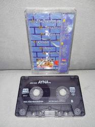 Kaset Ayna dön bak Aynaya albümü. Orijinal. 1998 Raks kırmızı bandrollü. sorunsuz çalışıyor. Koleksiyonluk