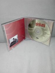 Cd Pinhani inandığın masallar albümü. Orijinal. Disk 10 üzerinden 9.5 sorunsuz çalışıyor koleksiyonluk