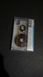 Durdurun Dünyayı Uzelli Ferdi Tayfur kaset (Ambalajında)