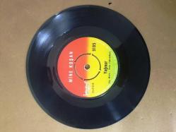 Mine koşan / Vicdan azabı - Yağmur - 45'lik