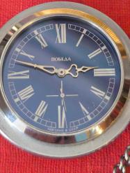 Sovyet Dönemi Nadir Renk Köstekli Kurmalı