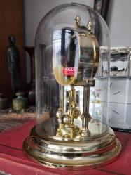 Cam Fanus Regal Antika Masa Saati