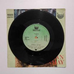 Rüçhan ÇAMAY Gönlüm çok zengin - sorma gitsin