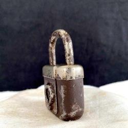 1930 Alman Isaac Wester&Co Döküm Çelik Asma Kilit