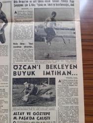 Milliyet Gazetesi - Turkish Newspaper - 16 Ekim 1964 - Kasım Gülek'in affı reddedildi - hükümet Devlet Demir Yolları grevini 30 gün için durdurdu - Zenci Lider Martin Luther King Nobel armağanını zenci hakları için kullanacak Fotoğrafı - CHP kurultayı bugün açılıyor - 28 mahkumun affını adli tıp geri çevirdi - Cizre'de kaçırılan 5 kişi başlarına geleni anlattı Fotoğrafı - bankaların ikramiyeleri yeni şartlara tabi tutuldu - Milli Eğitim teftiş heyeti başkanı Ekrem Üçyiğit  Atatürk devrini diktatörlük olarak vasıflandırdı - İngilterede seçimlerde İşçi Partisi şanslı görülüyor - 150 milyonluk bir blok yazan Ahmet Emin Yalman - minimini beyler yazan Çetin Altan - Fruko 1 milyon liralık hediye dağıtıyor - Poker Play tıraş bıçakları - Avrupa kupa galipleri turnuvasının ikinci turunda Galatasaray'ın rakibi Legia - Tokyo 1964 olimpiyatları - Güreş Federasyon reisi Suat Bolayır aldığımız neticeler talihsizlik dedi - Austria Kalecisi Özcan Arkoç'u bekleyen büyük imtihan - Kara yıldırım Hayes