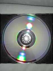 CD Gülden Karaböcek klasikler 2 bestelerim ve ben albümü. Dilek taşı Sürünüyorum kırılsın ellerim ağlıyorsam yaşıyorum... Orijinal. Disk 10 üzerinden 9,5 sorunsuz çalışıyor koleksiyonluk