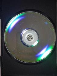 Dvd Sezen Aksu Türkiye şarkıları the songs of Turkey konser - canlı LIVE in concert. 2012 baskı. Orijinal. 2 disk. Diskler 10 üzerinden 9 ve 9,5 sorunsuz çalışıyor. koleksiyonluk. 42 şarkı, 152 dakika. arşivlik, koleksiyonluk. gülümse Sen ağlama git geri dön beni unutma ne kavgam bitti ne sevdam keskin bıçak rakkas şarkı söylemek lazım Bir çocuk sevdim ne ağlarsın dansöz Dünya