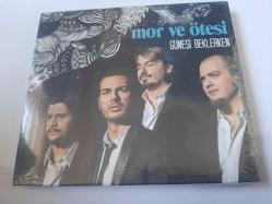 MOR VE ÖTESİ GÜNEŞİ BEKLERKEN  CD JELATİNLİ