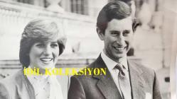 KRAL III. CHARLES (CHARLES PHILIP ARTHUR GEORGE) ve PRENSES DIANA'NIN ORİJİNAL BÜYÜK BOY FOTOĞRAFI - ORIGINAL PHOTOGRAPH OF CHARLES III, (CHARLES PHILIP ARTHUR GEORGE) - 25 x 20 cm EBADINDA - PRINCE CHARLES AND LADY DIANA IN THE GROUNDS OF BUCKINGHAM PALACE. 24TH. FEBRUARY 1981. - PRENS CHARLES VE LADY DİANA, BUCKİNGHAM SARAYI BAHÇESİNDE. 24 ŞUBAT 1981.