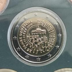 ALMANYA  2015  D    EURO SET   2 ADET  HATIRA 2 EURO  Alman Birleşmesi'nin 25.Yılı  - Alman Devletleri - Hesse SET İÇERİSİNDE  ÇİL