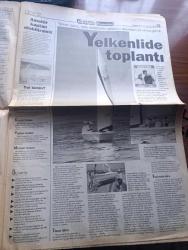 Hürriyet Cumartesi Gazetesi - Turkish Newspaper - 17 Temmuz 1999 - Milli piyango 60 yaşında - 1999 yılında satılan bilet kazı kazan loto sayısı 1 milyar 140 milyon adet - 1999'da satışlardan elde edilen hasılat 109 katrilyon - Nimet Abla fotoğraf - İsrail'den ithal arabeskçi Linet ben şarkıyı gebertirim dedi fotoğraf - Ayşe Arman köşesi - Yataş - internette gazetecilik yazan Serdar Turgut - amatör kaptan olabilirsiniz - belgesel sinemacılar atakta - yelken sporu farklı sektörlerde çalışan iş adamlarını bir araya getirdi - uyuşturucuya bulunan yarış Formula 1 fotoğraf - Sertap Erener'in sevgilisi olarak anılmaktan sıkılan Demir Demirkan kendini ELLE'e anlattı - ÖSS hayatın sonu değil - kablosuz modemler avuç içi bilgisayarlarını dünyaya bağlayacak - sakin yaratılışlı goriller - Playboy orta sayfa güzelleri yarışmasında ilk sırada Petra Verkaik var fotoğraf - Kanal D'de bugün - Okan Bayülgen Zaga - Fenerbahçe kulübü 3. Briç turnuvası - Eurythmics yeni albümünün turnesi