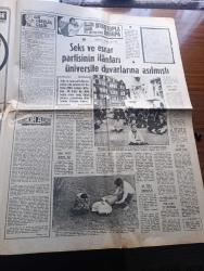 Hürriyet Gazetesi - Turkish Newspaper - 7 Ocak 1972 - Sean Lawyer dünyanın en küçük pilli insanı Fotoğrafı - hollanda'daki işçi kaçakçıların arasında Türkler de var - polis merkezini basıp mühürleri çaldılar - 113 yaşındaki Hanife Aydın bir asırdan beri su taşıyor Fotoğrafı - Tevfik Rüştü Aras kalp yetersizliğinden öldü fotoğraf - 8 yıldan beri dağda dolaşan şaki Kerim Şahin sonunda öldürüldü - burç falınız - İstanbul Ankara İzmir radyo programı - avukatlar çapraz sorgu sistemini getirmek istiyor - Pırtık ve Hüdaverdi karakterleri havlularda fotoğraf - halk ozanı Neşet Ertaş bu akşam Adapazarı Melek sinemasında - Bir Türk kızının not defterinden otostopla Avrupa anlatan Ferda Bigat  Yazı Dizisi - 67 ilde yılın sporcularını açıklıyoruz - İtalya'nın erkek sporu için gönderdiği dişi elçi Silviya Antonioni fotoğraf - 29 yaşına basan Filiz Akın doğum günü partisini sette kutladı fotoğraf - bizimkiler karikatür çizen Sezgin Burak - Dedektif Nik karikatür - Yaşar Doğu Yarın anılıyor - Borusan