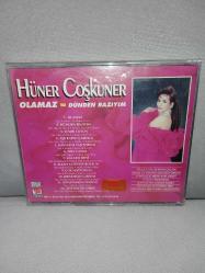 Cd Hüner Coşkuner, Olamaz, Dünden Razıyım. Orijinal 1994 Dönem baskı sarı bandrollü albüm. Disk 10 üzerinden 9.5 sorunsuz çalışıyor koleksiyonluk
