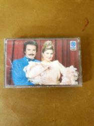 ORHAN GENCEBAY & SİBEL CAN - HAYAT DEVAM EDİYOR - KASET