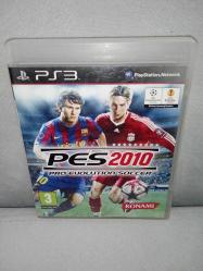Ps3 Pes 2010. Orijinal kitapçık mevcut. Disk 10 üzerinden 9 koleksiyonluk