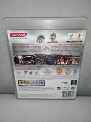 Ps3 Pes 2010. Orijinal kitapçık mevcut. Disk 10 üzerinden 9 koleksiyonluk