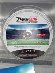 Ps3 Pes 2010. Orijinal kitapçık mevcut. Disk 10 üzerinden 9 koleksiyonluk