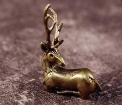 LOT.12 » Pirinç Geyik Figürü – Mini Dekoratif Biblo