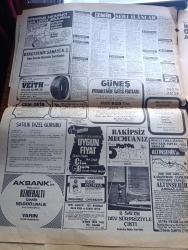 Hürriyet Gazetesi - Turkish Newspaper - 9 Haziran 1974 - Hürriyet Dev kadro ile Dünya kupası'nda - Gündüz Kılıç Eşfak Aykaç Samim Var Fotoğraf - Demokrat Parti divan üyesi Necdet Evliyagil Süleyman Demirel milliyetçi cephe istemiyor dedi - Yeni kontenjan senatörleri açıklandı  Faruk Gürler açıkta kaldı fotoğraf - cumhurbaşkanı Muhsin Batur Ecvet Güresin Sadi Irmak'ı 6 yıl için seçti - 2. Akdeniz festivali'nde güzel mankenler turizm Bakanı Orhan Birgit ve İhsan Alyanak'ı öptü fotoğraf - Milli Eğitim Bakanı Mustafa Üstündağ konusunda MSP son sözü Necmettin Erbakan'a bıraktı - İstanbul İzmir radyo programı - televizyonda bugün - Kaynanalar dizisi 19.18'de - 10 bin mahkum için ümit ışığı doğdu - Yargıtay açlık grevi yapan avukat İsmail Beşiktepe'yi haklı buldu fotoğraf - İsrail'e sızmaya çalışan 4 arap gerilla öldürüldü - Denizli'de bir buçuk milyon liralık morfin ve afyon ele geçti - IRA komandosu price kardeşler açlık grevine son verdiler - en büyük kupa Beşiktaş'ın - Jairzinho fotoğraf