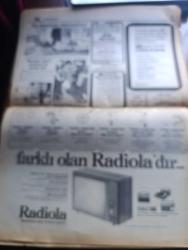Hürriyet Gazetesi - Turkish Newspaper - 9 Haziran 1974 - Hürriyet Dev kadro ile Dünya kupası'nda - Gündüz Kılıç Eşfak Aykaç Samim Var Fotoğraf - Demokrat Parti divan üyesi Necdet Evliyagil Süleyman Demirel milliyetçi cephe istemiyor dedi - Yeni kontenjan senatörleri açıklandı  Faruk Gürler açıkta kaldı fotoğraf - cumhurbaşkanı Muhsin Batur Ecvet Güresin Sadi Irmak'ı 6 yıl için seçti - 2. Akdeniz festivali'nde güzel mankenler turizm Bakanı Orhan Birgit ve İhsan Alyanak'ı öptü fotoğraf - Milli Eğitim Bakanı Mustafa Üstündağ konusunda MSP son sözü Necmettin Erbakan'a bıraktı - İstanbul İzmir radyo programı - televizyonda bugün - Kaynanalar dizisi 19.18'de - 10 bin mahkum için ümit ışığı doğdu - Yargıtay açlık grevi yapan avukat İsmail Beşiktepe'yi haklı buldu fotoğraf - İsrail'e sızmaya çalışan 4 arap gerilla öldürüldü - Denizli'de bir buçuk milyon liralık morfin ve afyon ele geçti - IRA komandosu price kardeşler açlık grevine son verdiler - en büyük kupa Beşiktaş'ın - Jairzinho fotoğraf
