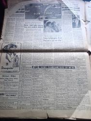 Hürriyet Gazetesi - Turkish Newspaper - 16 Ekim 1960 - köpek davası müdafaaya kaldı - Susurluk ilçesinde dünyaya gelen Yüksek Adalet divanı makamının en büyük başı Altay Ömer Egesel fotoğraf - Yozgat'ta dünyaya gelen Yüksek Adalet divanı başkanı Salim Başol fotoğraf - Celal Bayar dün üçüncü defa yüksek adalet divanının huzuruna çıktı fotoğraf - Bastı isimli davaya konu olan tazı fotoğraf - Sabık Ziraat Bakanı Nedim Ökmen köpek davası sırasında sorular cevaplandırırken fotoğraf - Celal Bayar'ın kızı babanız Menderes'le dargın mıydı sorusuna sinirlendi - Gazi çiftliği müdürü 200 damızlık koyunu satarak köpeği almak mecburiyetinde kaldığını açıkladı - Dolmabahçe Yassıada duruşmaları sebebiyle yasak bölge fotoğraf - Akbank - 75 bin kişi İstanbul'da telefon sırası bekliyor - başvekil Adnan Menderes'in geyikli hadiseleriyle ilgili telgrafa verdiği sert cevap - Gina Lollobrigida Rock Hudson'a aşık mı oldu fotoğraf - bir doktor kanser aşısını bulduğunu iddia ediyor - Fenerbahçe Karşıyaka maçı