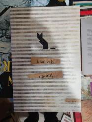 Naomi: Bir Budalanın Aşkı