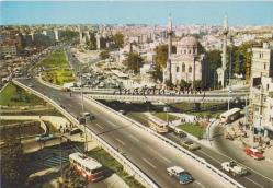 İstanbul - Aksaray Meydanı ve Valde Camii / Keskin Color