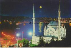 İstanbul - Dolmabahçe Camii ve Boğaz / Keskin Color
