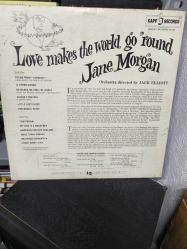 LOVE İS A GENTLE THİNG