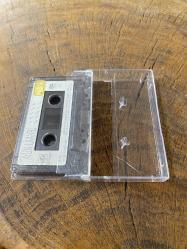 AYLİN LİVANELİ - SEVDA DEĞİL - KASET