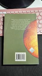 FELSEFESİZ SANAT OYUNSUZ TARİH - MEHMET ALİ KILIÇBAY - İMGE KİTABEVİ BİRİNCİ BASKI 1996