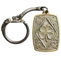 Anahtarlık, Türkiye Garanti Bankası Logolu ve Dört Yapraklı Yonca (Şans) Motifli Metal Anahtarlık