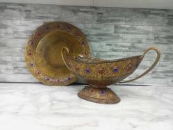 NADİR ANTİKA Kabartma İşçilikli Değerli Taş Süslemeli Bakır Gondol ve Tepsi Takımı