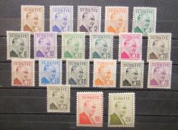 1957 ATATÜRK (ÇİFT ÇİZGİ ÇERÇEVELİ PORTRE) SERİ DAMGASIZ MNH p453