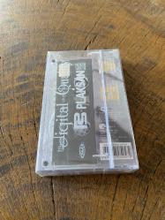 İLHAN ŞEŞEN - NELER OLUYOR BİZE - KASET (JELATİNİNDE)