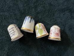 4 ADET DAMGALI ve TAŞLI YÜZÜKLER 25