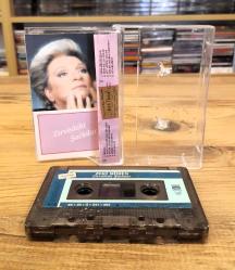 ZEKİ MÜREN ZİRVEDEKİ ŞARKILAR KASET