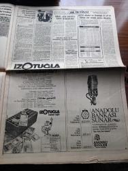 Halka ve Olaylara Tercüman Gazetesi - Turkish Newspaper - 21 Şubat 1982 - Samsun 60 Yeni rakı 670 lira oldu - Habur kapısında tankerin çarptığı peron çöktü 29 ölü - Kıbrıs konusunda Yunanistan'ı uyardık - Milli Eğitim Bakanı Hasan Sağlam rotasyon uygulaması Mayıs'ta başlayacak - İTO'nun 100. Kuruluş yıldönümü için düzenlenen moda fuarı Turgut Özal tarafından açıldı - 1918 yılında Ermenilerin yaptığı katliamı anlatan taş baskısı bir kitap bulundu - Hora'yı yeni seferler bekliyor - Yunus Emre ile sohbet yazan Ahmet Kabaklı - Elizabeth Taylor'la Richard Burton üçüncü defa evleniyorlar - Filistin davası Camp David'in dışında çözülebilir - Salvador Dali için müze açılıyor - Hicabi Koçyiğit davası duruşmasının tutanakları - aşk fısıltıları yazan Kerime Nadir Yazı Dizisi - Eşref Kolçak ve Ekrem Bora Banker Kastelli reklamı - Fenerbahçe'de Cevher Özden Ali Şen'e karşı başkan adayı Fotoğrafı - Oyak Renault Konya'da bir dev buldu - yılın filmi tövbe başrolde İbrahim Tatlıses - Lig Başlıyor