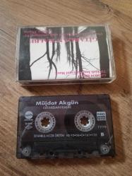 Gitardan Kalbe Müjdat Akgün