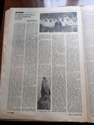 Yön Gazetesi - Turkish Newspaper - 15 Ekim 1965 - masonluk siyon protokolleri ve AP DP tatbikatı yazan Erdoğan Tamer - ortanın solu mu sorumlu yazan Mümtaz Soysal - İmam Hatip okulu sınavına gönderilen köy çocukları - seçim sonuçları Washington'u sevindirdi - Süleyman Demirel Suat Hayri Ürgüplü halef selef Fotoğrafı - CIA'nın marifetleri - TPAO üretim durumu - devrimciliği yitirince yazan İlhan Selçuk - Süleyman Demirel'in seçim konuşmaları yazan Ekmekçi - seçimlerden sonra yazan Fethi Naci - doların zaferi yazan Mehmet Kemal - Muslih Fer yazan Nimet Arzık - Müteahhit İzzettin Turanlı'nın Demirel iktidarı için çevirdiği entrikalar Fotoğrafı - Osman Bölükbaşı ve Süleyman Demirel İzzettin Turanlı aracılığıyla bir araya geldikten sonra Ankara Palas'ta verilen kokteyl'de Fotoğrafı - Bulgaristan izlenimleri 2 canlandırılmış köyler yazan Fakir Baykurt - Atatürk'ün Derneği mi Nasır Zeytinoğlu'nun çiftliği mi yazan İffet Aslan - Picasso resim sanatının P Vitamini - Bertolt Brecht